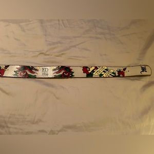 Ed Hardy Women’s White Leather Belt True Love w Dragons. Distressed.